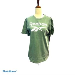 New!‎ Reebok Sporty Olive Green Logo Tee Boys XL